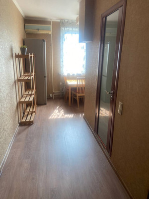 Продам однокомнатную (1-комн.) квартиру, Новочеркасский б-р, 53, Москва г