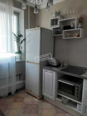 Продам долю в 2-комн. квартире, Мячковский б-р, 19, Москва г