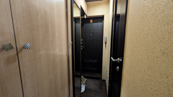 Продам двухкомнатную (2-комн.) квартиру, Рябикова б-р, 38, Иркутск г