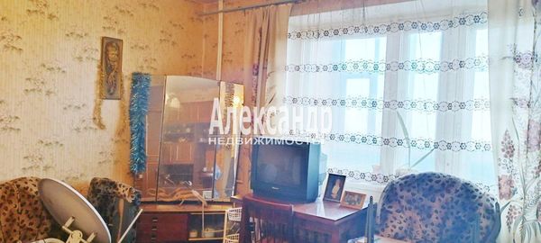 Продам комнату в 3-комн. квартире, 4, Возрождение п