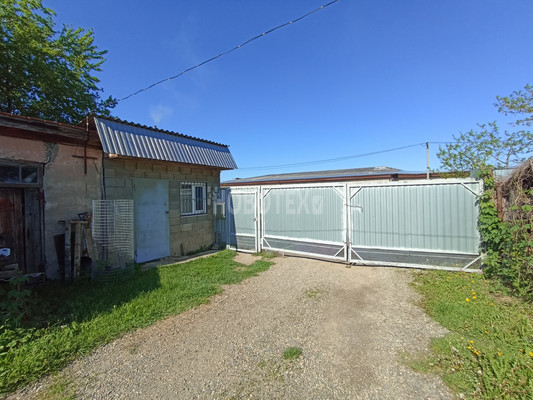 Продам двухкомнатную (2-комн.) квартиру, Исполкомовская ул, 74, Апшеронск г