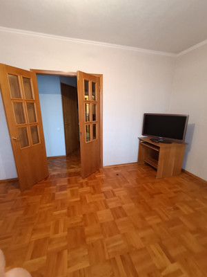 Продам двухкомнатную (2-комн.) квартиру, Космонавтов пр-кт, 12/2, Ростов-на-Дону г