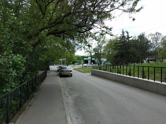 Продам трехкомнатную (3-комн.) квартиру, Героев Сталинграда ул, 35, Симферополь г