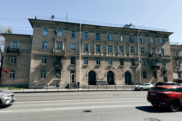 Продам двухкомнатную (2-комн.) квартиру, Энгельса пр-кт, 43, Санкт-Петербург г