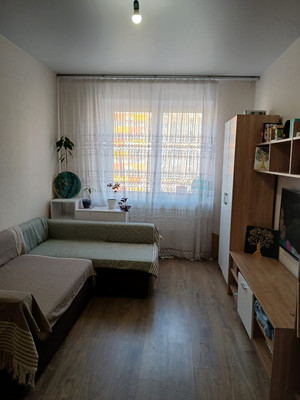 Продам двухкомнатную (2-комн.) квартиру, академика Северина (Мирный мкр.) ул, 9/2, Мирный п