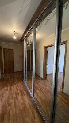 Продам двухкомнатную (2-комн.) квартиру, Авиаторов ул, 2к1, Люберцы г