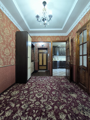 Продам трехкомнатную (3-комн.) квартиру, Шогенова ул, 18, Нальчик г