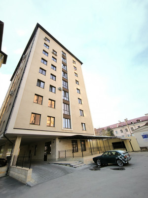Продам двухкомнатную (2-комн.) квартиру, Пушкина ул, 77, Нальчик г