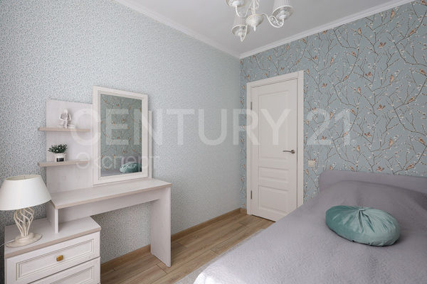 Продам трехкомнатную (3-комн.) квартиру, Театральная ул, 15 , Калининград г