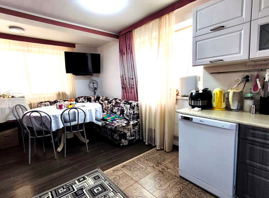 Продам дом, К.Маркса ул, 69, Апшеронск г, 0 км от города