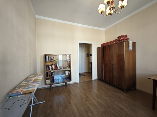Продам двухкомнатную (2-комн.) квартиру, Культуры ул, 19, Екатеринбург г