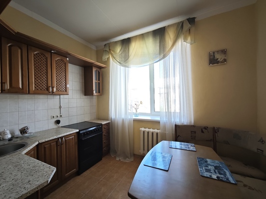 Продам двухкомнатную (2-комн.) квартиру, Культуры ул, 19, Екатеринбург г