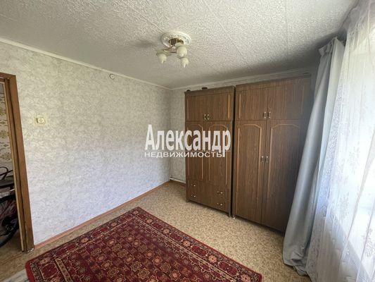 Продам двухкомнатную (2-комн.) квартиру, Октябрьская ул, 11, Назия гп
