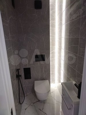 Продам трехкомнатную (3-комн.) квартиру, Липовая ул, 6, Семеновка с