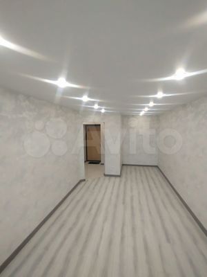 Продам однокомнатную (1-комн.) квартиру, Липовая ул, 2А, Семеновка с