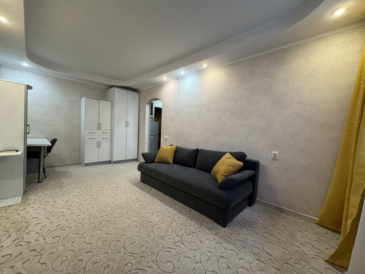 Сдам однокомнатную (1-комн.) квартиру, И.Франко б-р, 7, Симферополь г