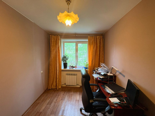 Продам многокомнатную квартиру, 43-й Армии ул, 5, Подольск г