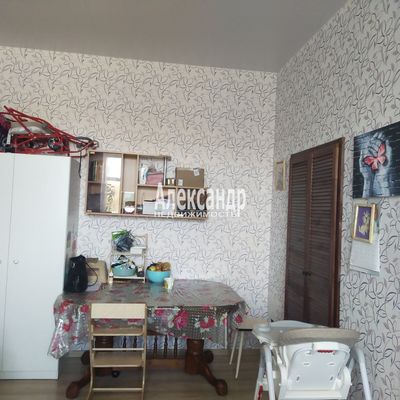 Продам комнату в 4-комн. квартире, Красного Флота ул, 5, Ломоносов г
