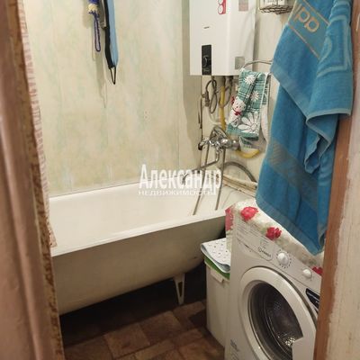 Продам комнату в 4-комн. квартире, Красного Флота ул, 5, Ломоносов г