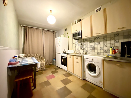Продам однокомнатную (1-комн.) квартиру, Рублёвское ш, 38к2, Москва г