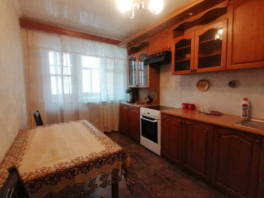 Продам трехкомнатную (3-комн.) квартиру, Лежневская ул, 168, Иваново г