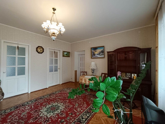 Продам трехкомнатную (3-комн.) квартиру, Лежневская ул, 155, Иваново г