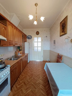 Продам трехкомнатную (3-комн.) квартиру, Лежневская ул, 155, Иваново г