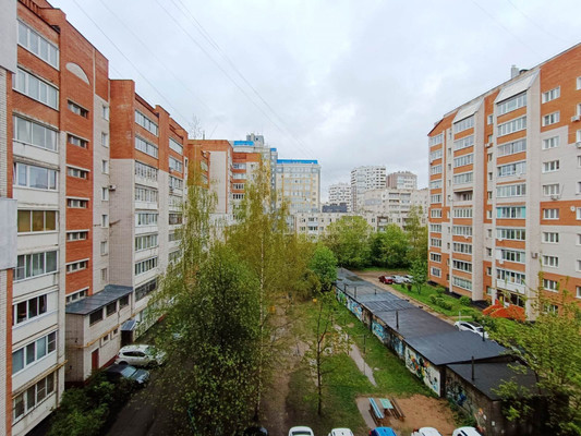 Продам трехкомнатную (3-комн.) квартиру, Лежневская ул, 155, Иваново г