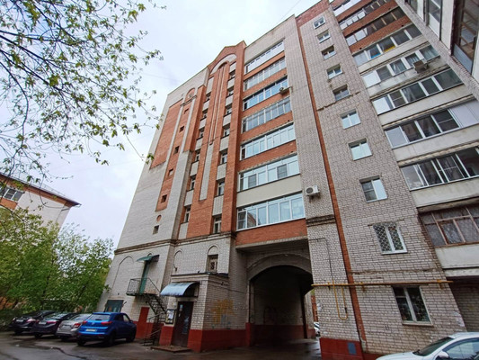 Продам трехкомнатную (3-комн.) квартиру, Лежневская ул, 155, Иваново г