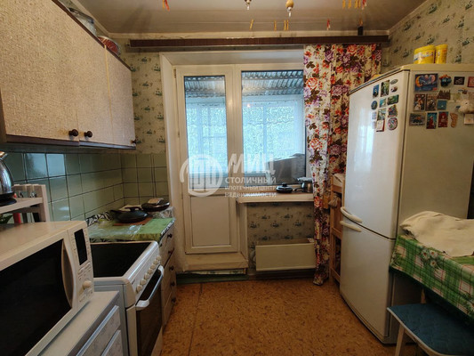 Продам двухкомнатную (2-комн.) квартиру, Солнцевский пр-кт, 19к1, Москва г