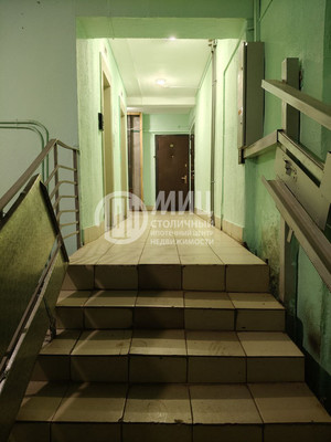 Продам двухкомнатную (2-комн.) квартиру, Солнцевский пр-кт, 19к1, Москва г