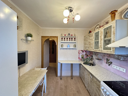 Продам однокомнатную (1-комн.) квартиру, Северный пр-кт, 93, Санкт-Петербург г