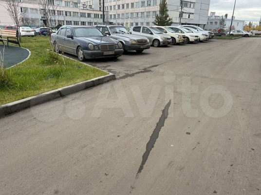 Продам двухкомнатную (2-комн.) квартиру, 40 лет Победы ул, 2и, Красноярск г