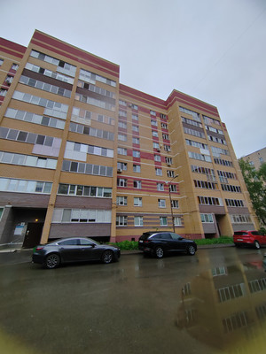 Продам однокомнатную (1-комн.) квартиру, Максимова ул, 1ка, Казань г