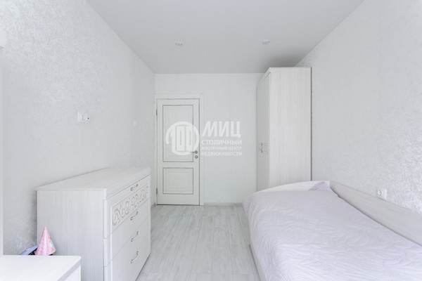 Продам трехкомнатную (3-комн.) квартиру, Ташкентская ул, 22к1, Москва г