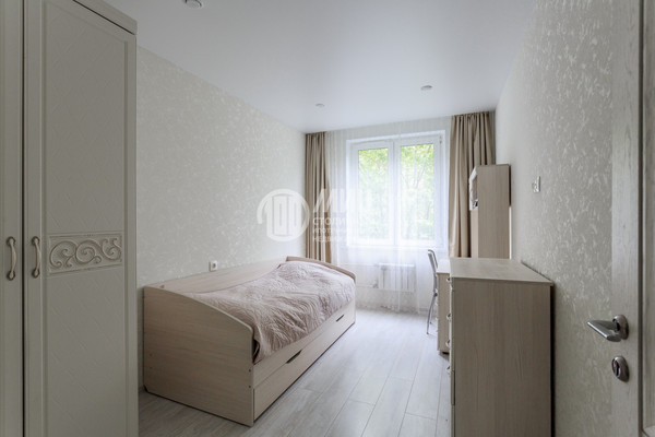 Продам трехкомнатную (3-комн.) квартиру, Ташкентская ул, 22к1, Москва г