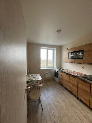 Продам двухкомнатную (2-комн.) квартиру, М.Н.Лебедева ул, 8, Корткерос с