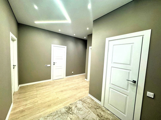 Продам трехкомнатную (3-комн.) квартиру, Дмитровка Б. ул, 3к1, Москва г