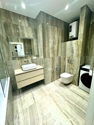 Продам трехкомнатную (3-комн.) квартиру, Дмитровка Б. ул, 3к1, Москва г