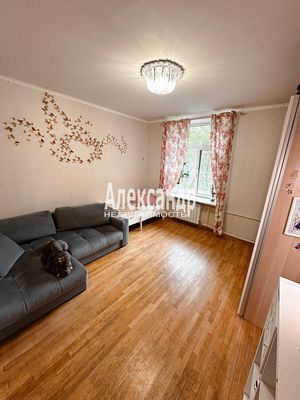 Продам двухкомнатную (2-комн.) квартиру, Республиканская ул, 18к2, Санкт-Петербург г