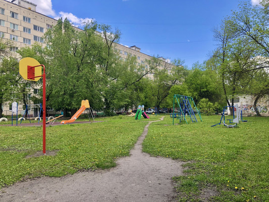 Продам трехкомнатную (3-комн.) квартиру, Победы пр-кт, 140, Пенза г