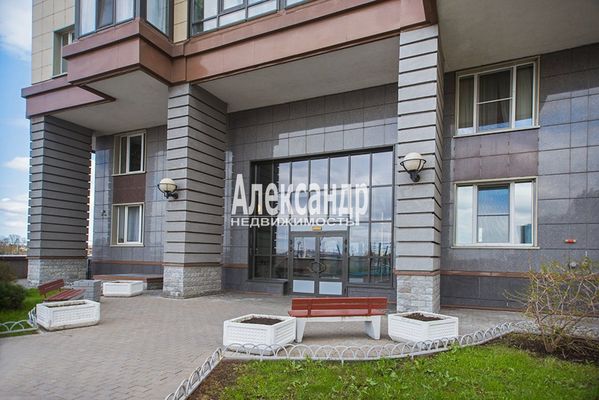 Продам однокомнатную (1-комн.) квартиру, Рыбацкий пр-кт, 18к2, Санкт-Петербург г