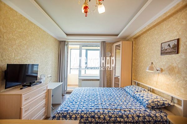 Продам однокомнатную (1-комн.) квартиру, Рыбацкий пр-кт, 18к2, Санкт-Петербург г