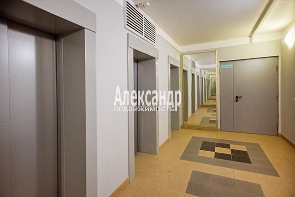 Продам однокомнатную (1-комн.) квартиру, Рыбацкий пр-кт, 18к2, Санкт-Петербург г