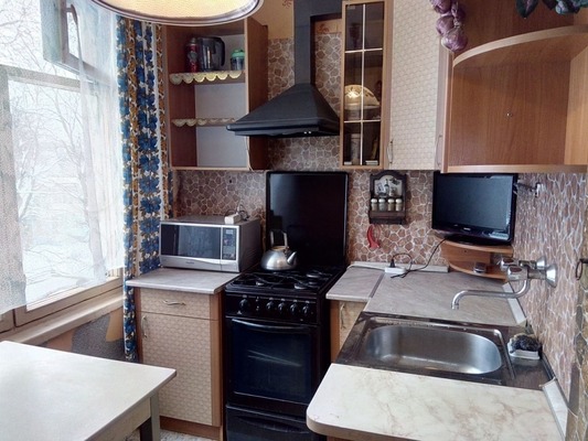 Продам трехкомнатную (3-комн.) квартиру, Ольги Форш ул, 3, Санкт-Петербург г