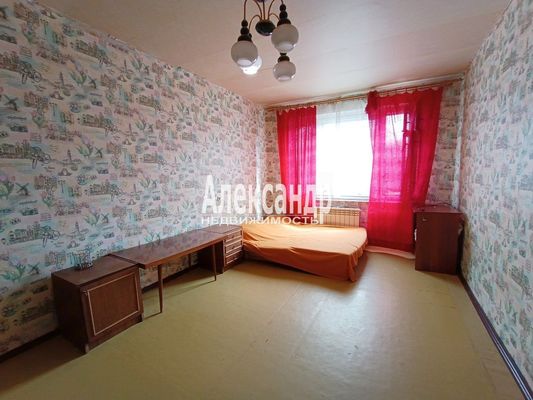Продам двухкомнатную (2-комн.) квартиру, Победы пр-кт, 39, Выборг г