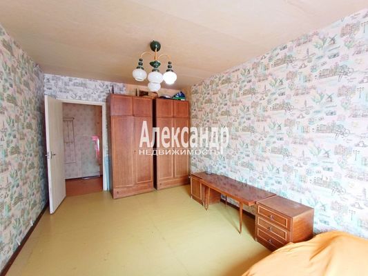Продам двухкомнатную (2-комн.) квартиру, Победы пр-кт, 39, Выборг г