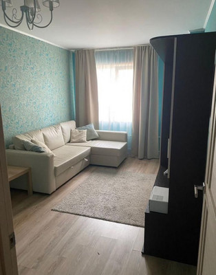 Продам однокомнатную (1-комн.) квартиру, Новгородский пр-кт, 10А, Шушары п