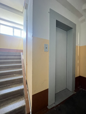Продам однокомнатную (1-комн.) квартиру, Яблочкова ул, 48, Пермь г