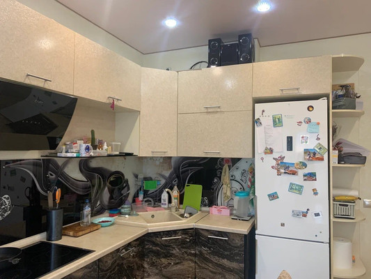 Продам двухкомнатную (2-комн.) квартиру, им. Димитрова ул, 3/1, Краснодар г